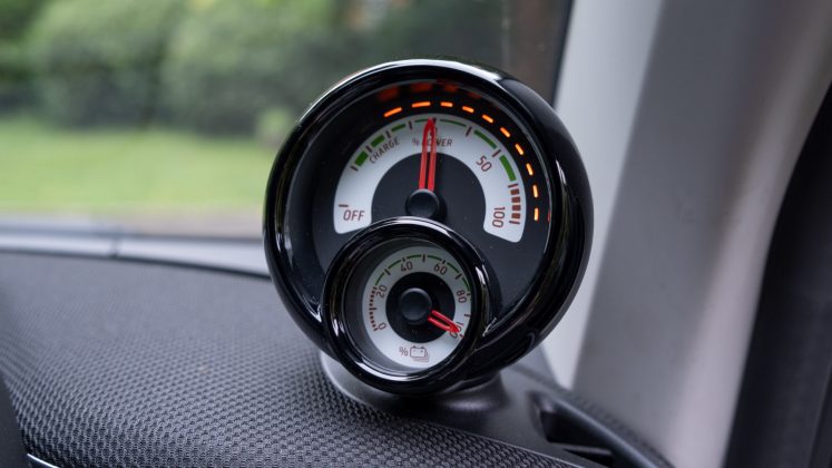 Smart EQ Fortwo gauge
