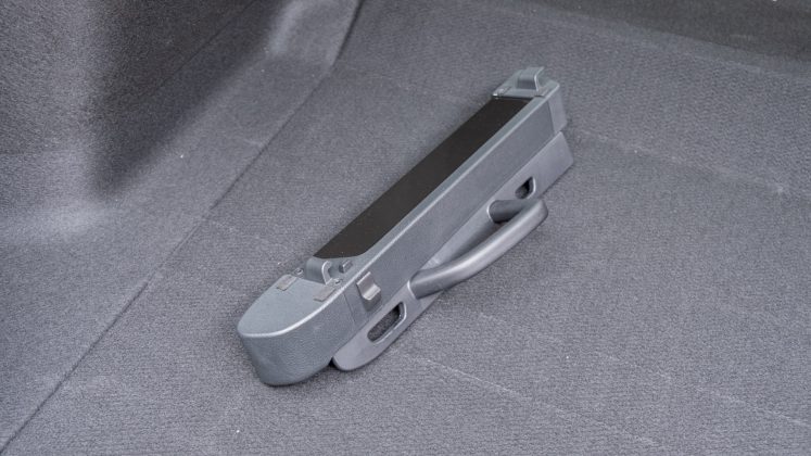 Honda Civic boot load cover design